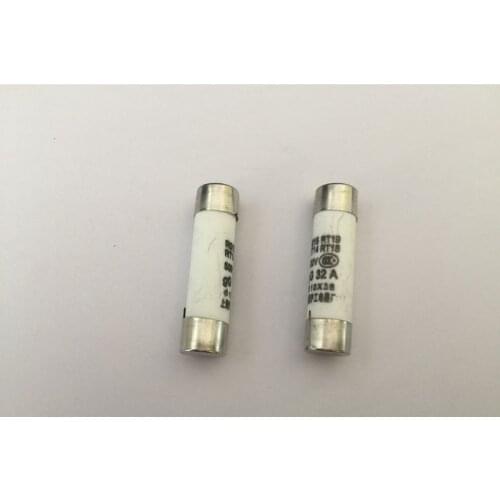 20PCS Fuse R015 20A 500V 10 * 38 ceramic fuse fuse