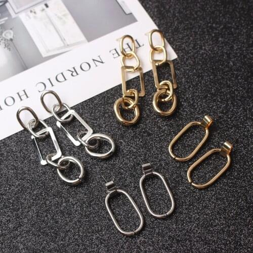 Metal Chain Hanging Earrings for Women Hollow Square Geometric Statement Drop Earrings Punk Hyperbole Unusual Earrings for femme