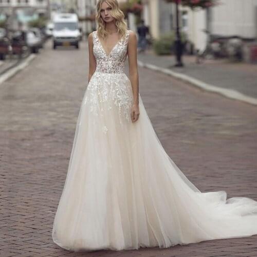 Fashion A Line Wedding Dresses Appliques V Neck Arabic Saudi Robe De Mariee Custom Made Bridal Gowns Plus Size