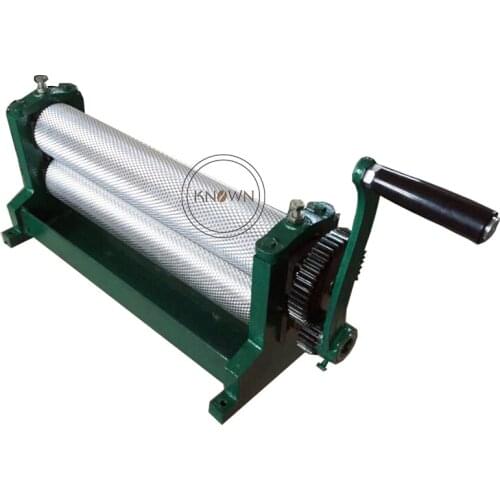 75*310mm Manual Beeswax Foundation Embossing Machine Bees Wax Comb Roller