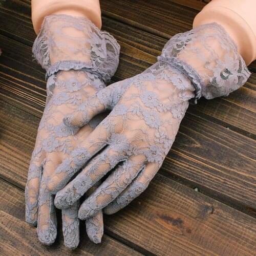 Womens Summer UV Protection Floral Lace Short Gloves Solid Color Jacquard Wedding Party Prom Full Finger Ruffles Mittens
