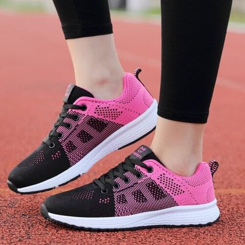 Spring and summer new sports shoes women ultra light soft soles gym running shoes breathable walking shoes casual female student