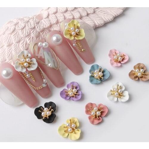 5pcs 2021 Nail Art Accessories Three Petal Flower Pearl Flower DIY Nail Art Accessories Metal Flower Nail Art Decoration