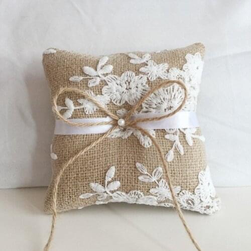 New Wedding Decoration Embroidery Flower Ring Pillow European and American Country Wedding Bride Linen Ring Pillow