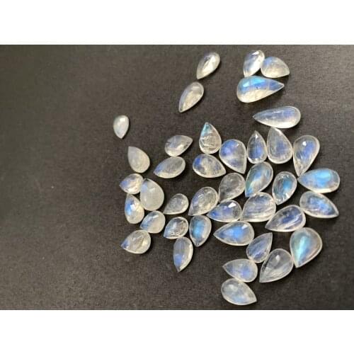 20pcs Cut pear-shaped moonstone Interface 9.53mmx5.85mm (min) -- 14.96mmx8.57mm (Max)