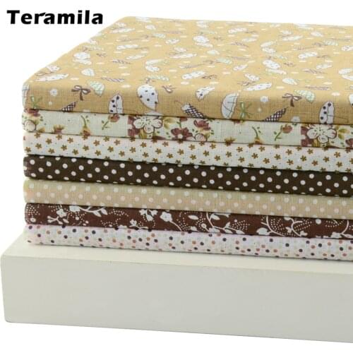Teramila 7pcs/ Lot 100% Cotton Plain Fabric Flower Design Quilting for Dolls DIY Toys Art Work Patchwork Sewing Tela Patchwork