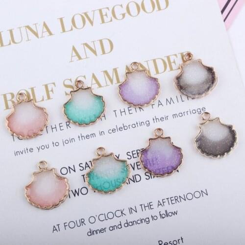 Wholesale 100pcs 16*17MM Glitter Enamel Charms Gold Tone Plated Alloy Kawaii Sea Shell Floating Pendant Charms for Earring Decor