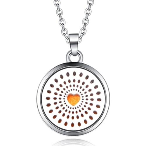 Openwork love Aroma Locket Pendant Necklace Stainless Steel Magnetic Aromatherapy Essential Oil Diffuser Perfume Locket Pendant