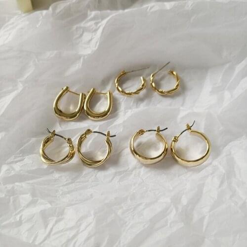 2020 New personality Fashion Round Dangle Drop Korean Earrings For Women Geometric Round Heart Gold Earring Wedding Jewelry