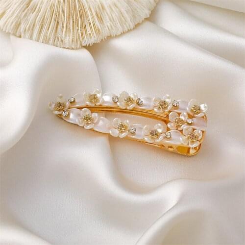 Korean Style Fresh Sweet Crystal Shell Flower Hair Clip Girl Cute Duckbill Clip Headdress for Wmen Fashion Hair Accessories