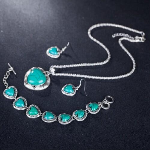 New Turquoise Long Sweater Chain Heart-shaped Clavicle Necklace Earrings Bracelet Jewelry Three-piece Set Fashion Women Jewelry