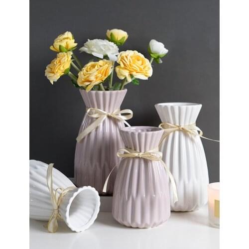 Modern Simplicity Ceramic Vase Pink White Creative Flower Pot Desk Aesthetic Cute Room Home Decoration Accessories