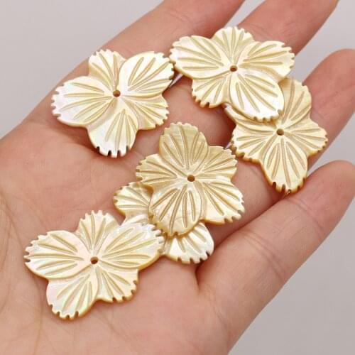 5pcs Natural Yellow Shell Carved Flower Beads Good Quality Sea Shell Loose Beads Charms for DIY Earring Jewelry Making Fine Gift