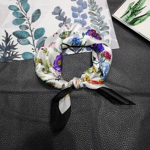 FXAASS Bandana Women Hijab Square Scarf Fashion Lady Retro Luxury 100% Mulberry Silk Scarf Shawls 52*52cm Flowers Cape Headband