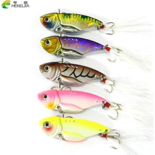 HENGJIA 5pcs VIB Metal Spoon Fishing Lures with Feather Treble Hook Bass Bait Artificial bait