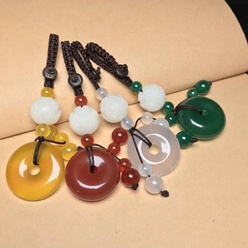 Creative Jade Bodhi Lotus Keychain Round Simple Personality Car Pendant Pendant Hand-carved Key Ring Agate Jewelry Accessories