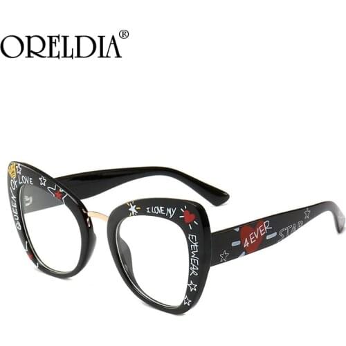 Cat eEye Sunglasses Well-Known Brand sSunglasses New Trend Butterfly Letters Small Stars Decoration Sunglasses Ladies Gift UV400