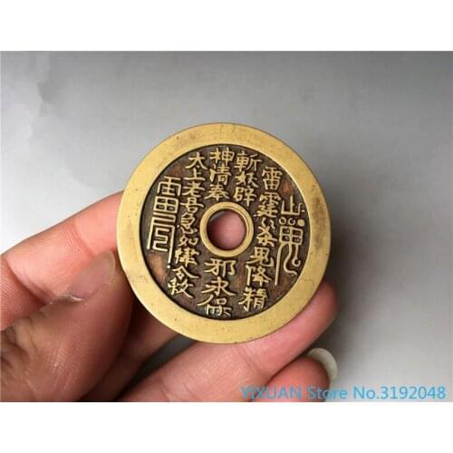 Fantasma de la montaña ocho trigramas gastan dinero en monedas antiguas y monedas de cobre