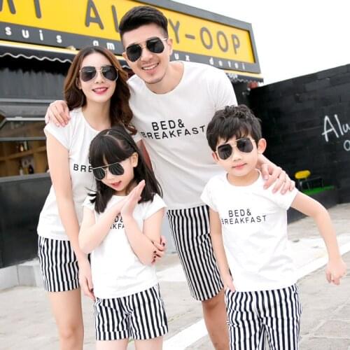 Brand children summer 2017 new letters T white striped trousers, childrens suits all home improvement M1115