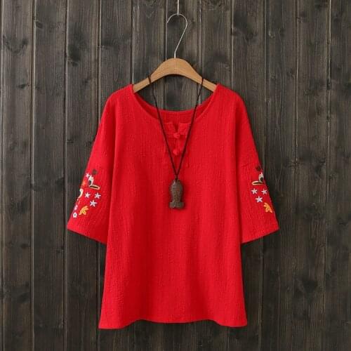 Women T Shirt Plus Size Tees 2021 Summer Chinese Style Clothes Plus Size Tops Cotton Linen Two Buttons Embroidery Camiseta Mujer