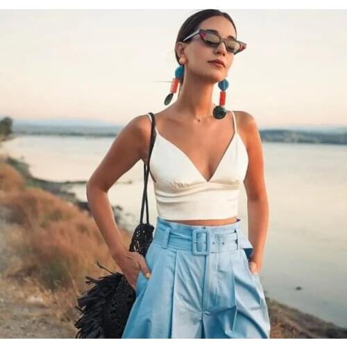 Womens Backless Crop Tops Spaghetti deep V Neck Y2K woman cloth Slim Fit Crotchless Lace Tops Summer tops Streetwear Y2K top