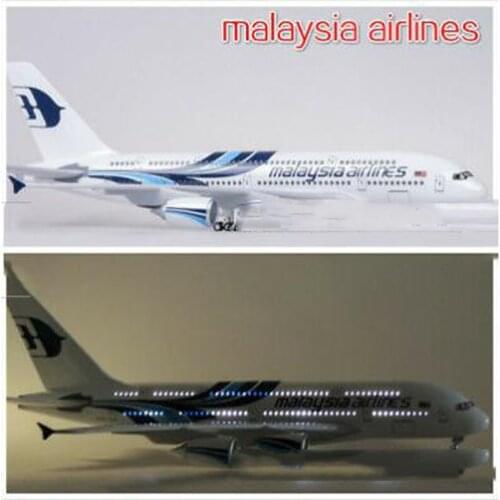 Kids toys in stock 1/160 Malaysia Airline LED Airplane Model A380 Simulation Passenger Aircraft