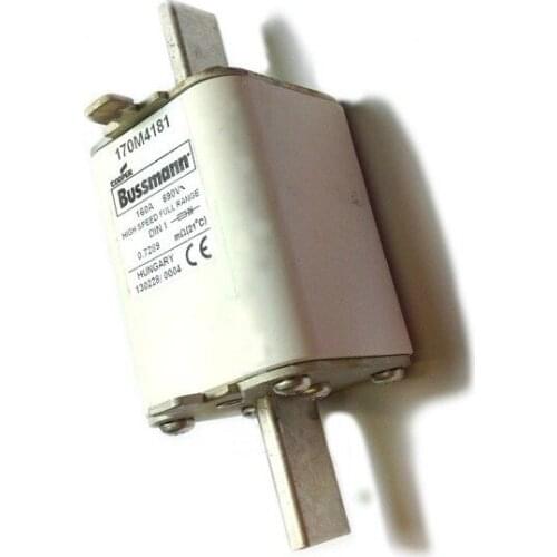 Fuses: 170M4181 160A 690V / 170M4182 200A / 170M4183 250A / 170M4184 315A 690V ( DIN 1 ) aR
