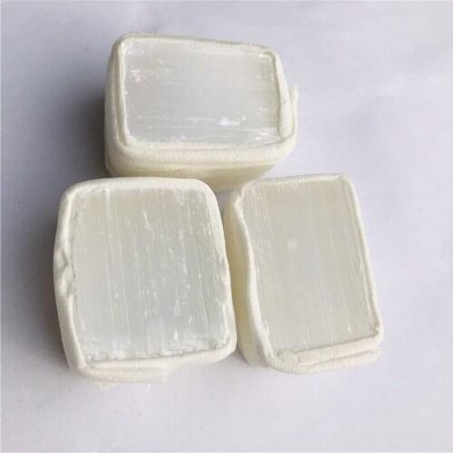 Natural Selenite Stones Chakra Stones Energy Healing Raw Minerals Crystals Specimen Home Decor