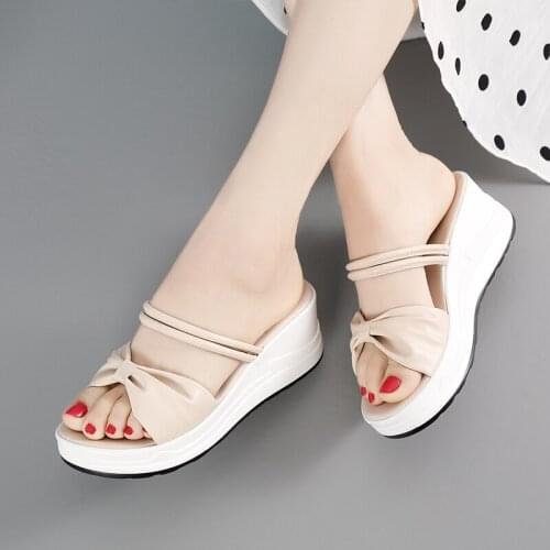 Womens Slippers 2021 Summer Outdoor Beach Solid Color Fashion Sandals Flat Casual Shoes