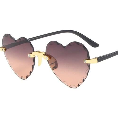 Vintage Fashion Heart Eyeglasses For Women oculos Gafas Trend Eyewear Male Oculos feminino Lentes de sol Glasses Sunglasses