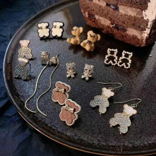 Unusual Bear Shaped Cute Stud Earrings Trendy Small Cartoon Bows Hanging Earrings With Rhinestone Vinatge Cartoon Simple Jewelry