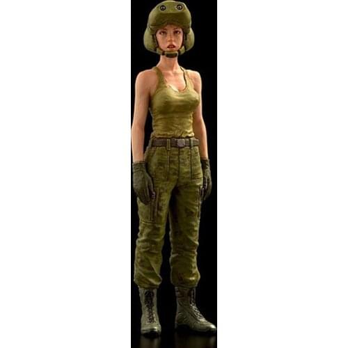 1:35 Resin figure Model Mercenary Female Pilot R42