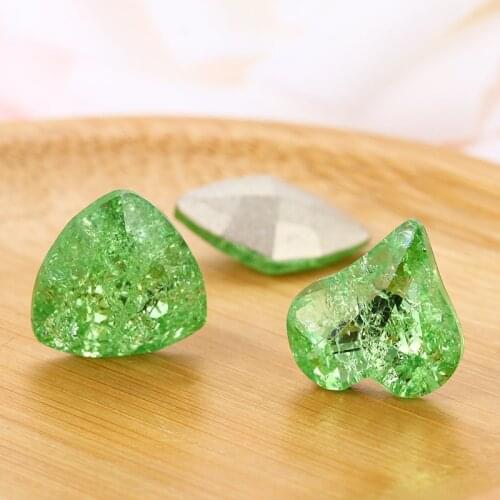 Green Color Ice Crystal Stones Nail Art Rhinestones Heart Shape Pointback Glass Crystal Glue On Nails Decorations