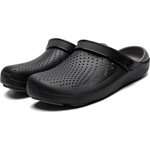 ZXCP Summer 2020 hot style two wear beach outdoor hole hole shoes, sandals, slippers, fashion light, easy to carry