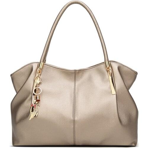 Classic New Womens Bag Fashion All-match Handbag Single Shoulder Large Capacity 2020 Simple Leather Bag Zipper Square Bag