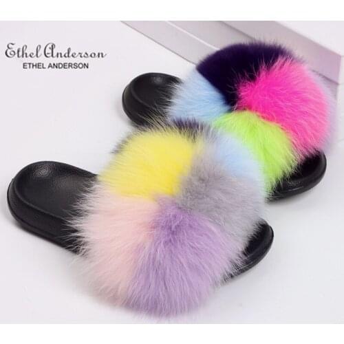 New Arrival Real Fox Fur Slippers Woman Genuine Raccoon Hair Casual Outdoor Fluffy Fur Shoes Good Quality Holiday Sandals