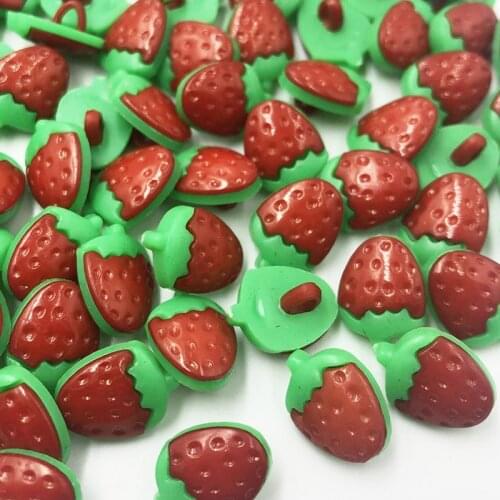 Wholesale 100pcs Fashion Cute Red Strawberry Baby/Kids Backholes Sweing Buttons PT37