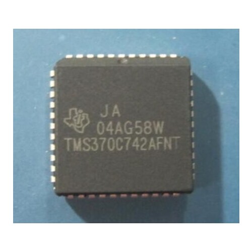 TMS370C742AFNT Refurbishment 98% new