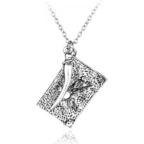 Lord Voldemorts Horcrux Tom Riddles Diary Serpent Tooth Pendant Necklace Halloween Cosplay Accessory Holiday Birthday Gift