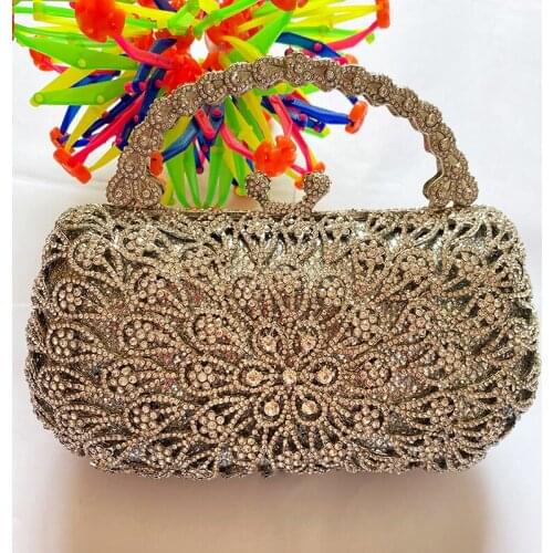 High Quality Silver Diamond Wedding Bridal Clutch Bag Best Gift To Girls Dinner Banquet Purses Elegant Chain Crystal Clutches