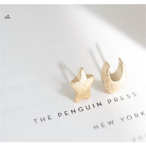 Yiustar New Fashion Small Star & Moon Earring Top Quality Polishing Earrings Free Shipping Dropshipping