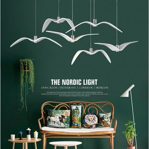 Ouyang Chen European resin brocis night birds silhouette sky free bird seagull chandelier Restaurant Bar art decoration lighting
