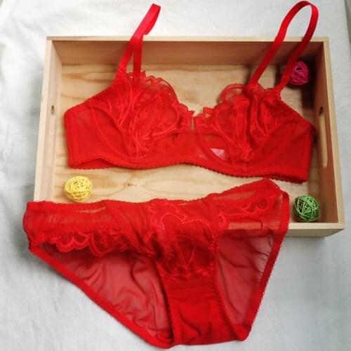 Lenjerie Ultra-thin lace gathered bra sets comfortable see-through hollow lagerie femininas lingerie plus size stanik