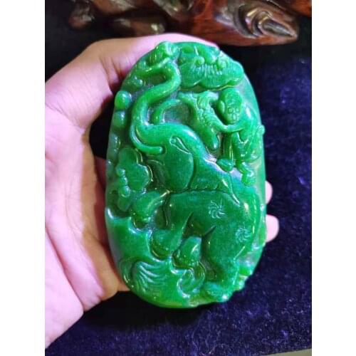 Natural A green jade pendant two side handcarved elephant and monkey jade necklace women pendants jade jewlelry