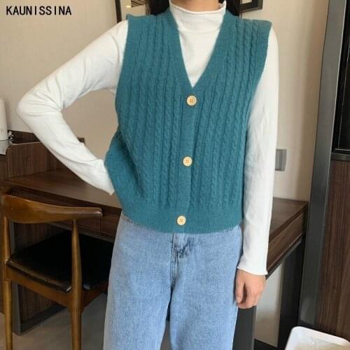 New Sleeveless Women Single-breasted Cardigan Vest Female Korean College Style Sweet Loose Girls Sleeveless Knitted Sweater Vest