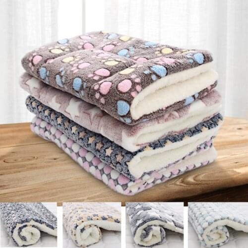Dog Soft Flannel Thickened Pet Soft Fleece Pad Pet Blanket Bed Mat For Puppy Cat Sofa Cushion Home Rug Keep Warm Sleeping Cover