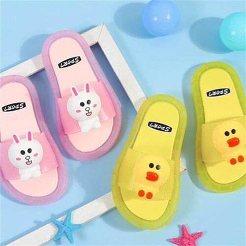 2021 New Fashion Luminous Children Girl And Boy Slippers Cute Smile Led Light Shoes Baby Non-slip Slippers SO067