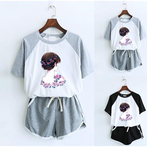 Summer Sports Suit Women Stitching Shorts Short-sleeved T Shirt Two Piece Set Flower Head Girl Printed Casual Home Wear Pajamas