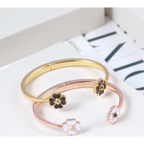 Simple small fresh enamel flowers lucky grass girls heart simple open bracelet bangle girl