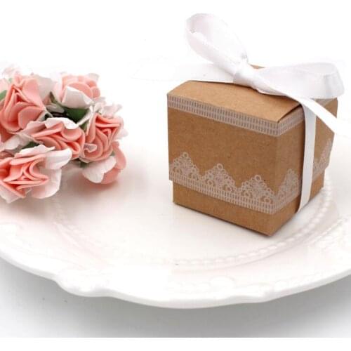 100pcs/lot Retro wedding favor gift box brown square kraft paper candy box white lace edge ribbon sugar box